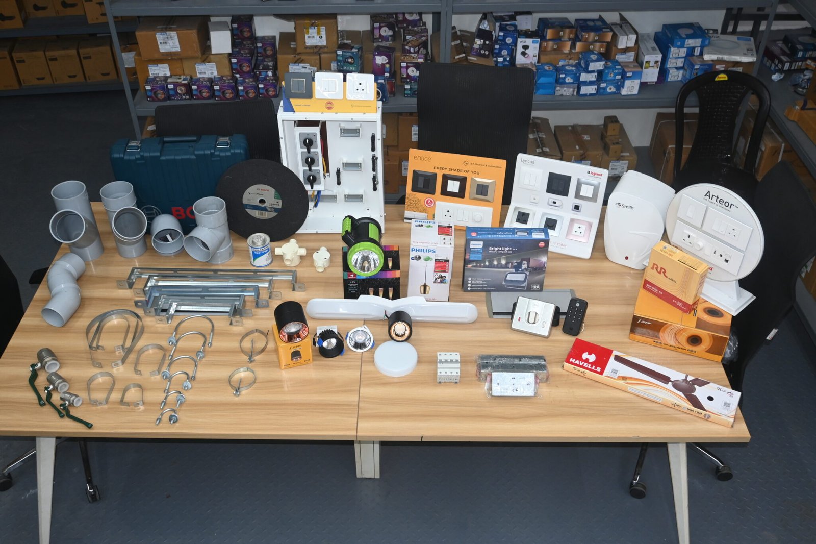 Inventaa LED lighting display at Elite Hues showroom Chennai